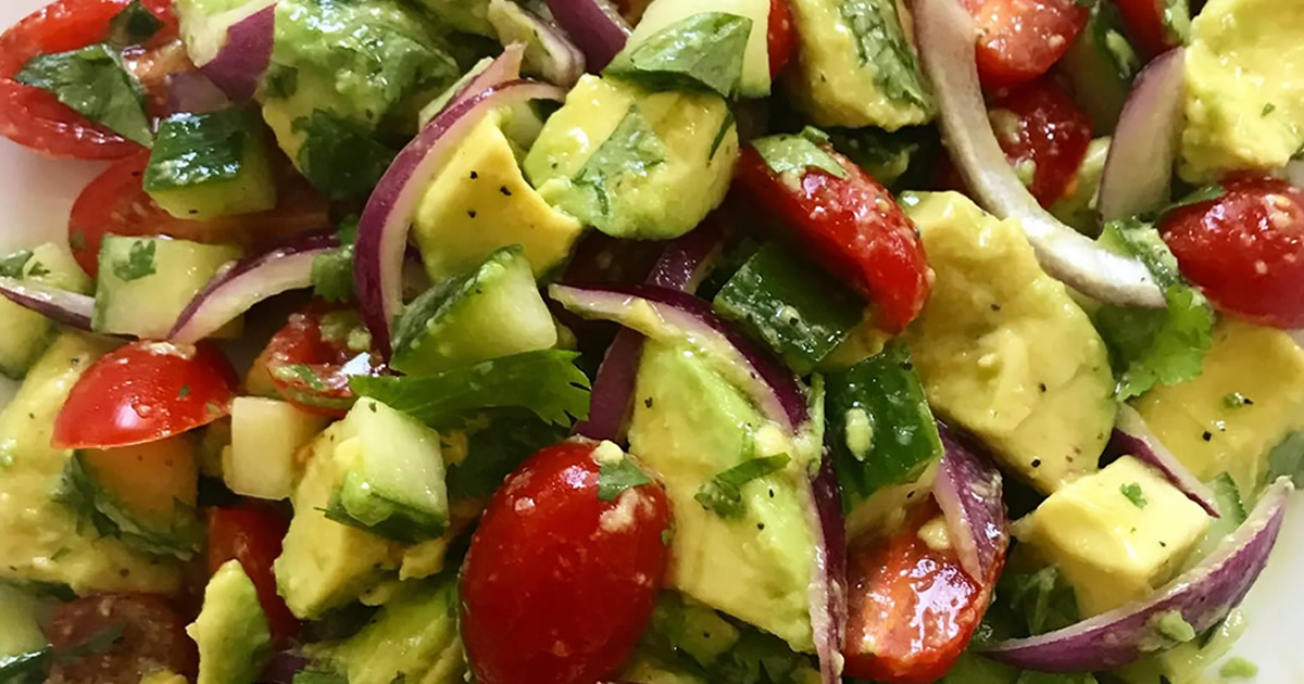 Das Rezept für den harntreibenden und schlankmachenden Salat, der Fett burnbennt uns 4 Kilo per Woche abnehmen lässt